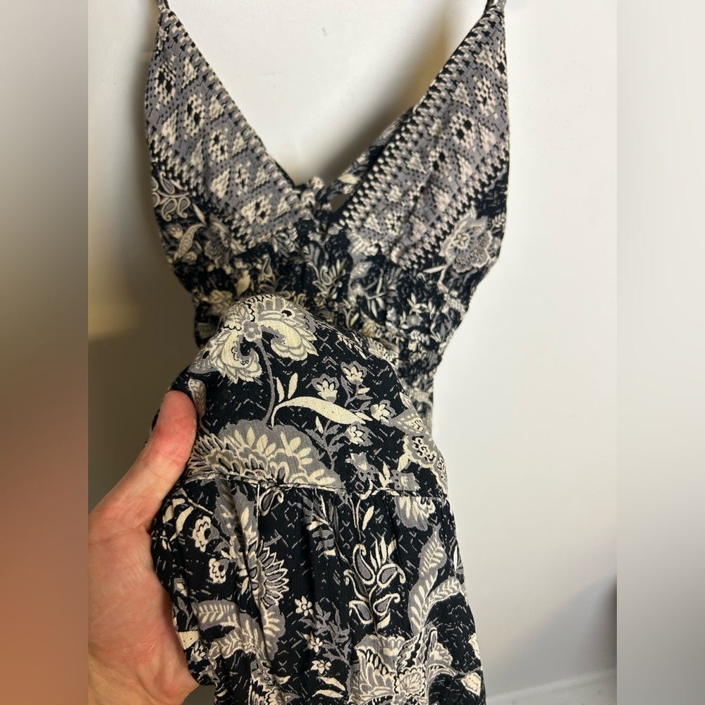 Angie Midi Dress Size L Novelty Floral Print Lightweight Open Strappy Back - Picture 2 of 13